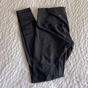 Black lululemon leggings/yoga pants